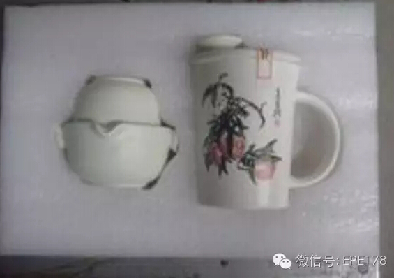 瓷器 高档白酒 珍珠棉内衬