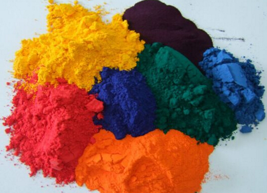 PE材料需要加色母的比例 PE材料需要加色母的比例